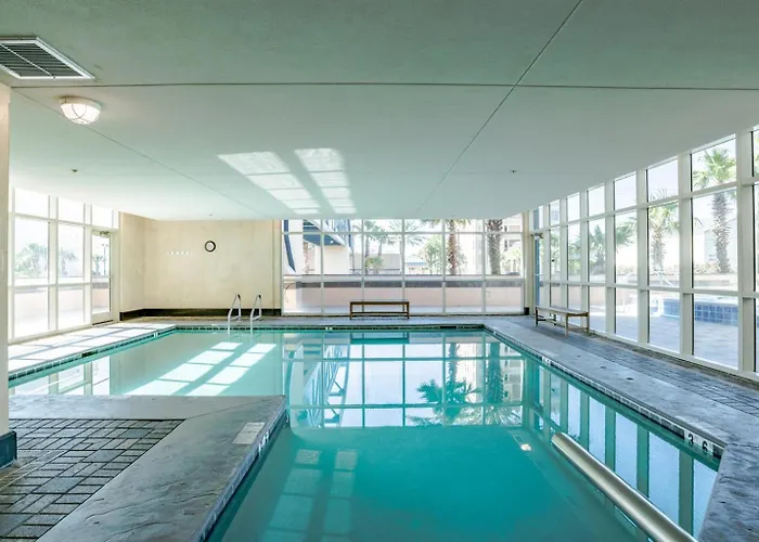 Crystal Tower 304 Amazing Amenities Apartment *